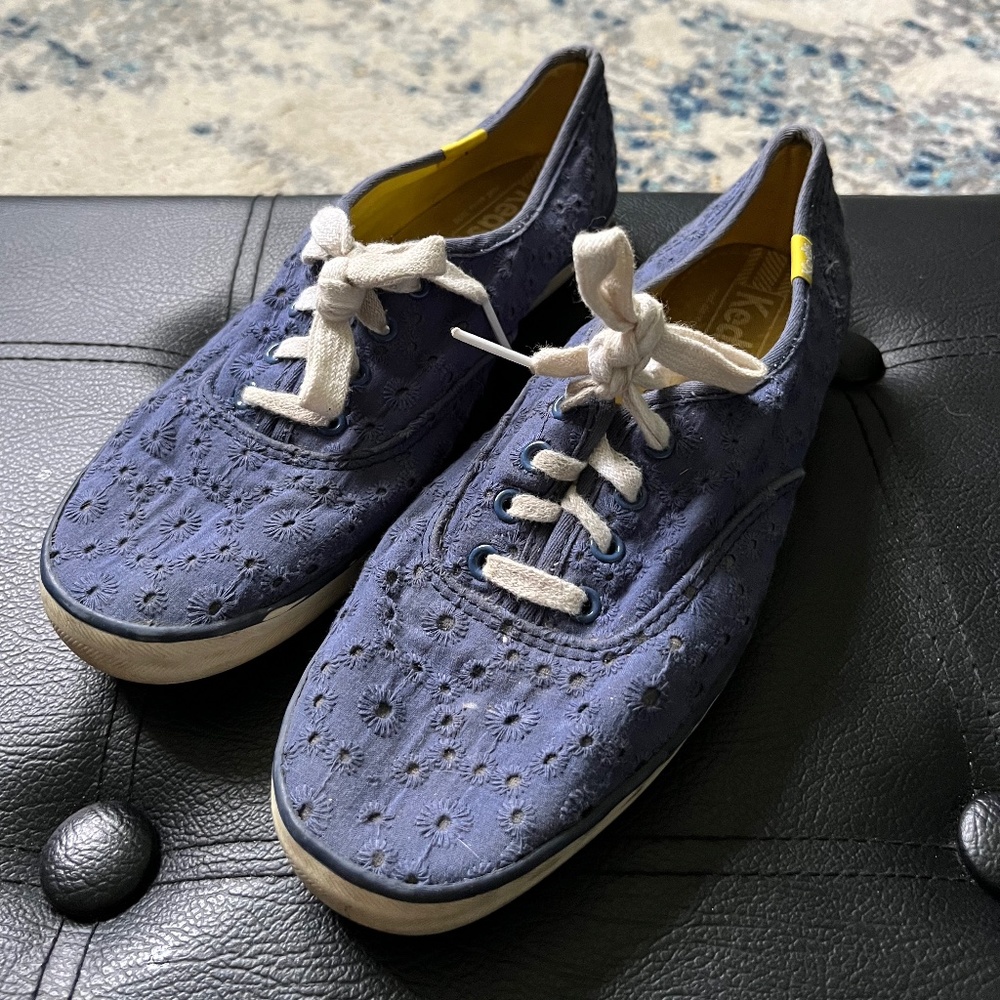 Blue Keds size 7